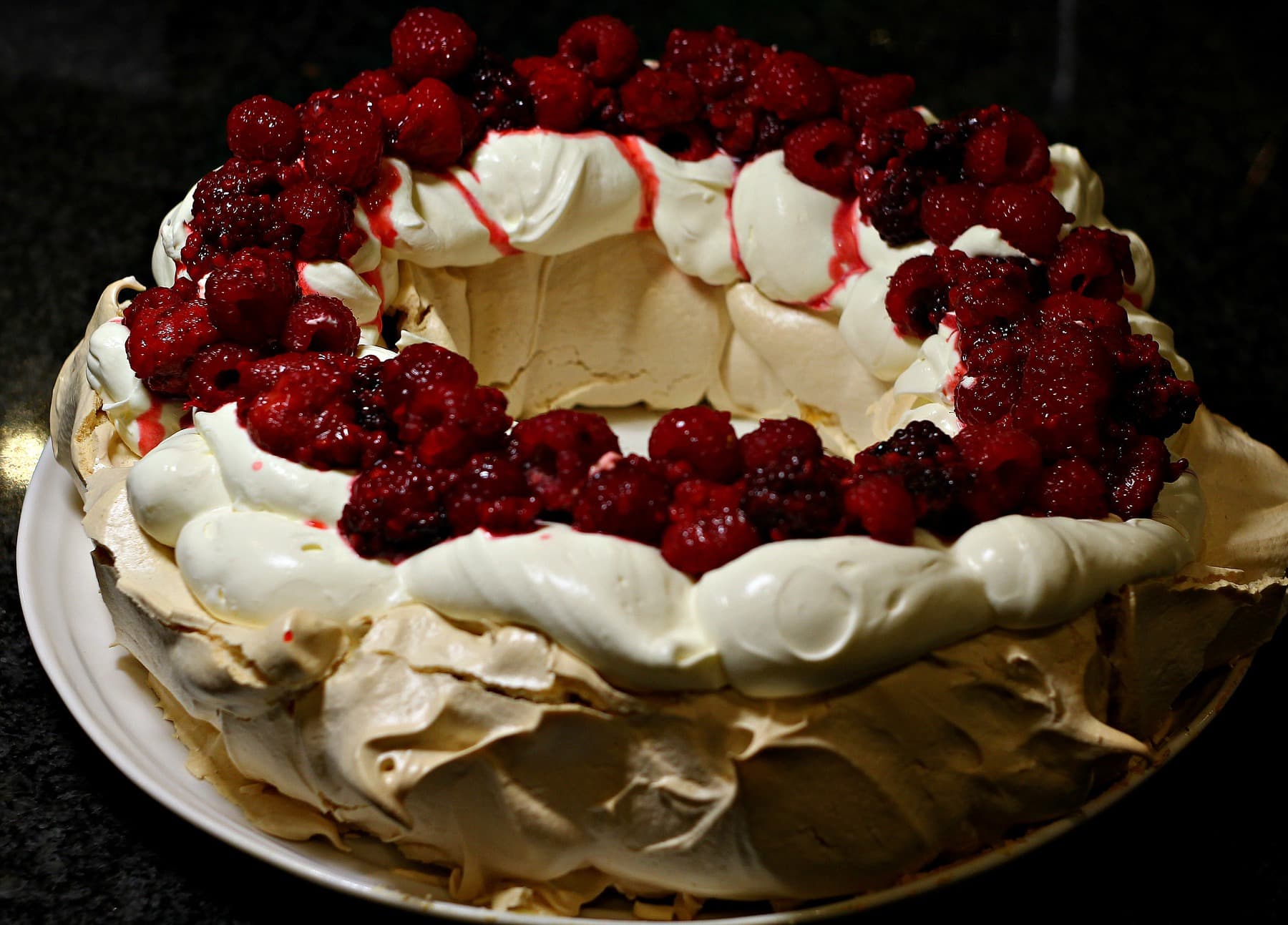 christmas pavlova wreath Christmas Pavlova Wreath