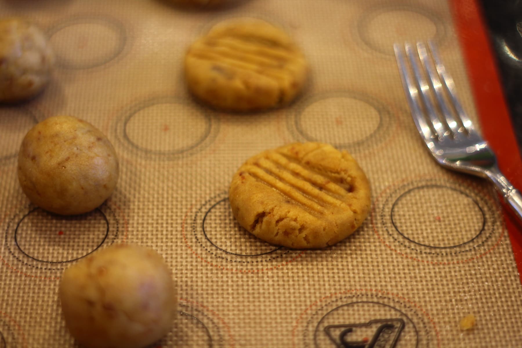Date Cookies.