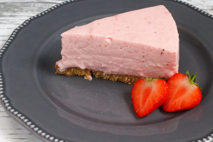 strawberry cheesecake slice of easy no bake strawberry cheesecake