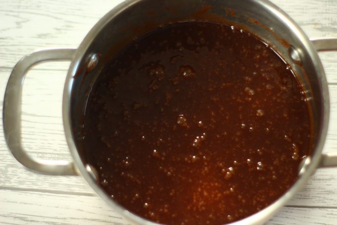 nutella,butter and sugar Butter, Sugar and Nutella in a Saucepan