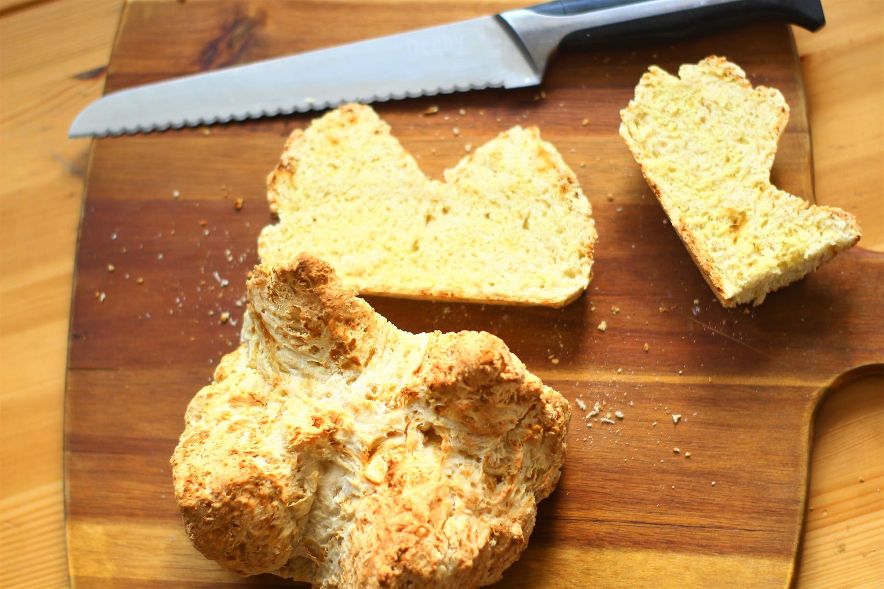 sliced soda bread on a bread board