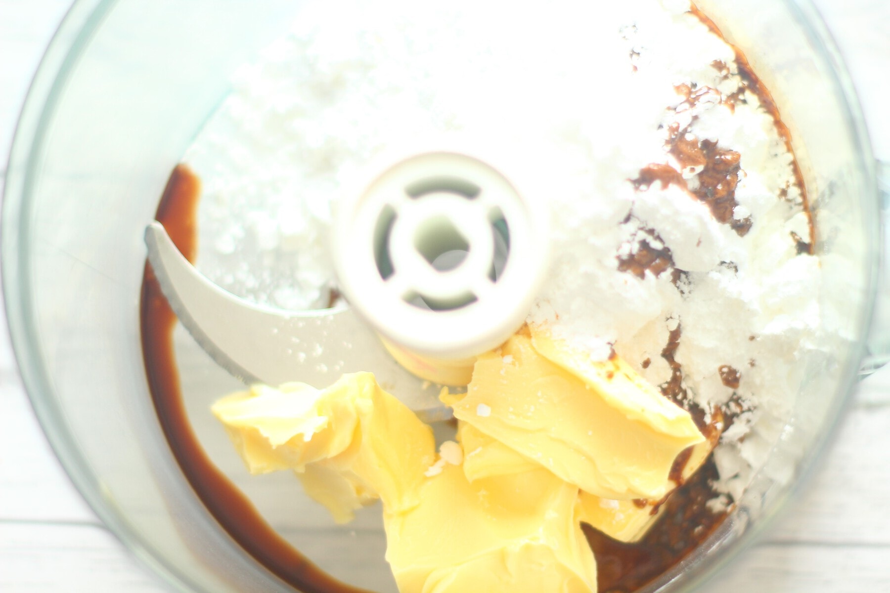 butter,coffee,icing sugar in a food processor
