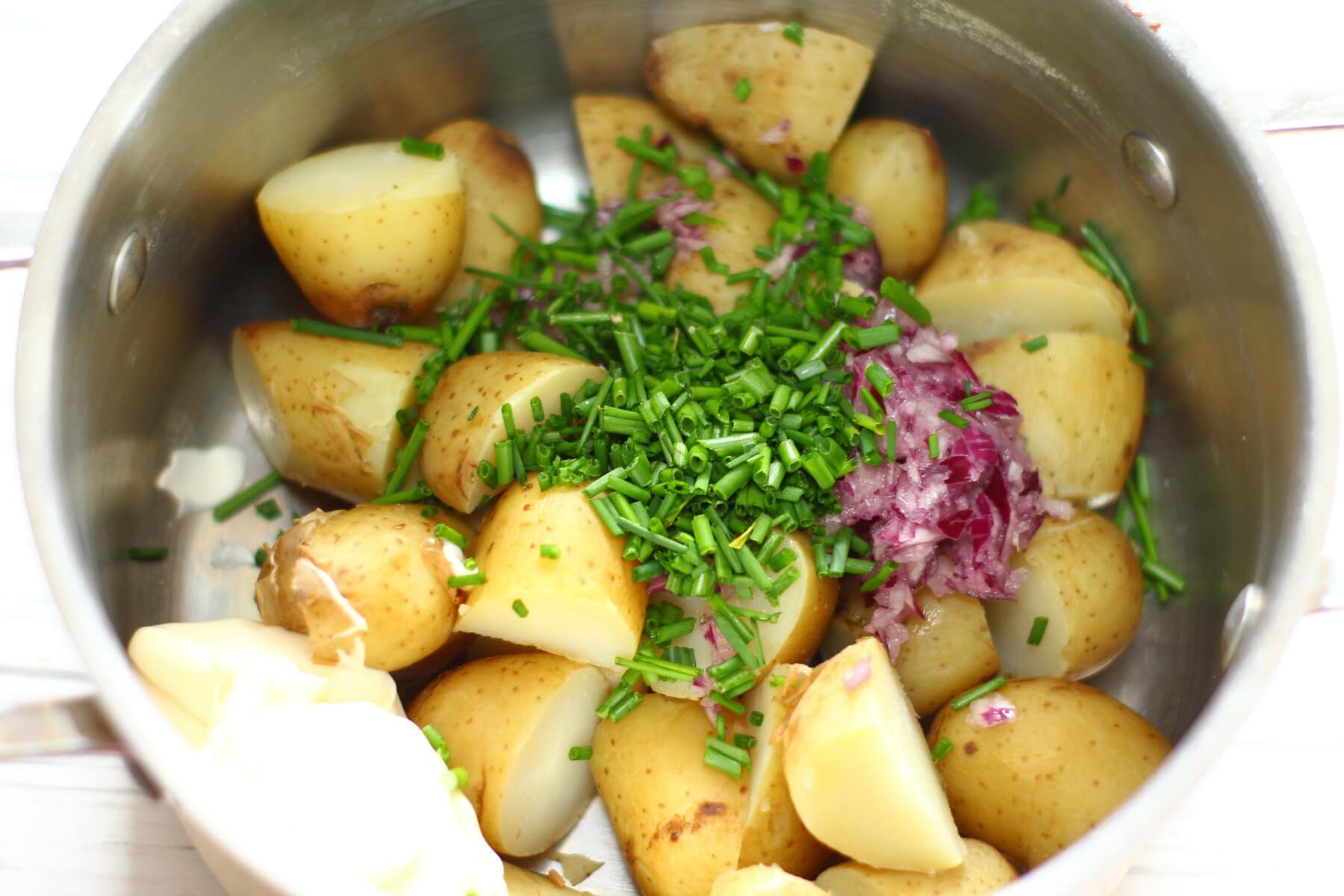 potatoes, mayonnaise, chives, red onion
