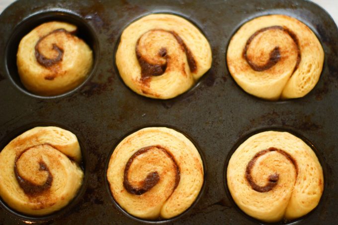 cinnamon rolls after second prove