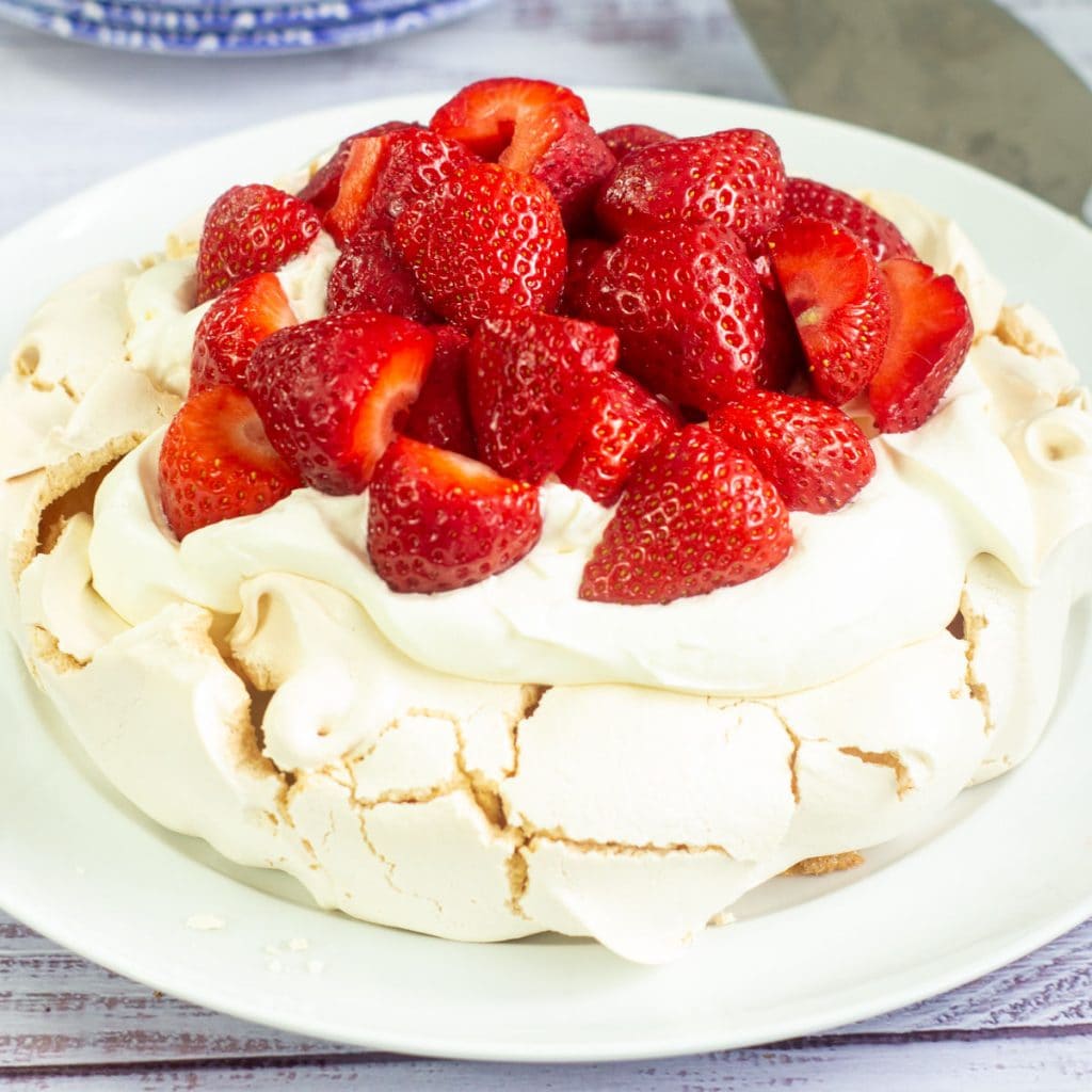 Easy Strawberry Pavlova Apply To Face Blog