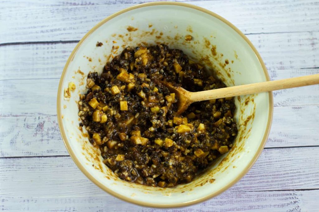 The Easiest Slow Cooker Christmas Pudding Apply to Face Blog